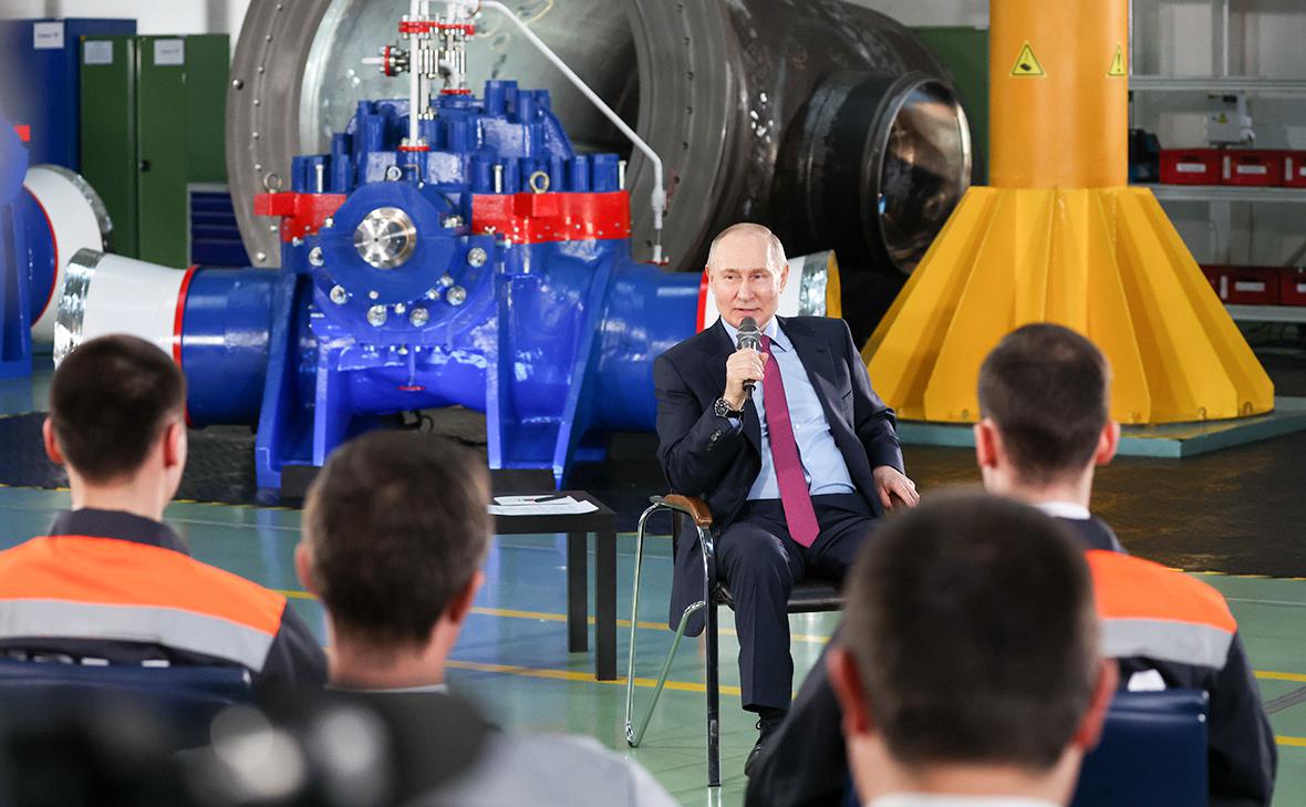 Путин заявил о способности России самой развивать необходимые технологии