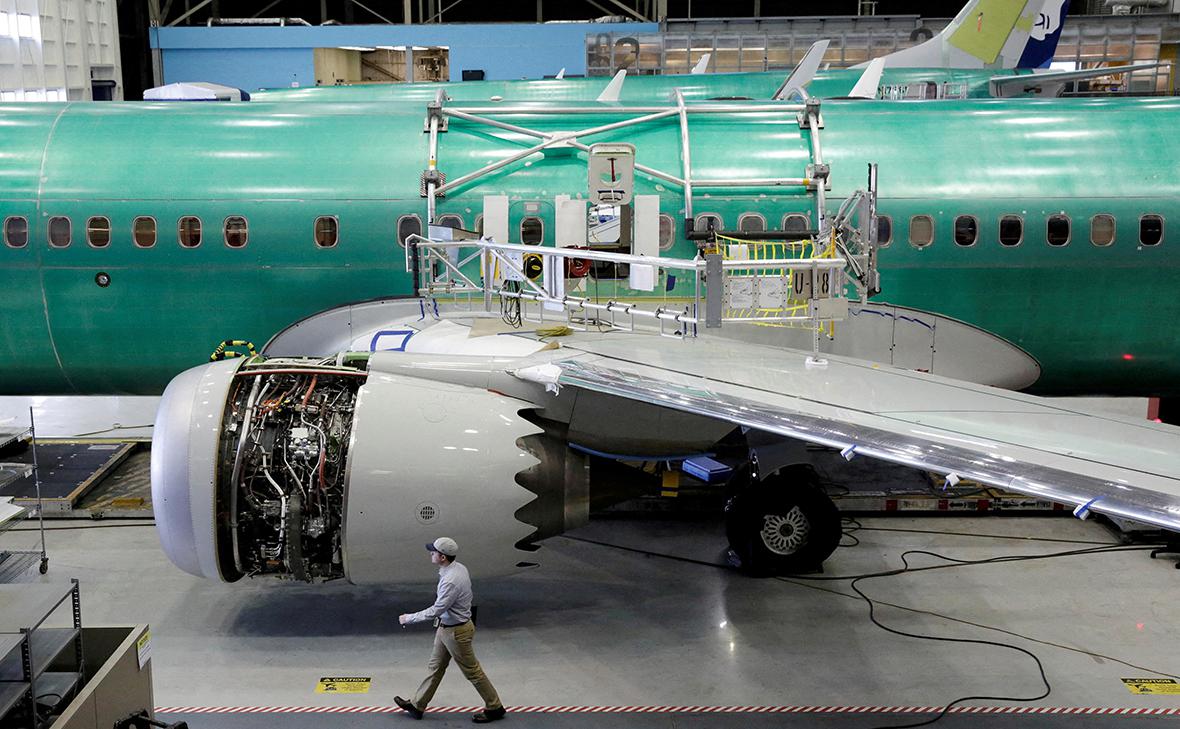 Reuters узнал о падении выпуска Boeing 737 MAX из-за проверок властей США